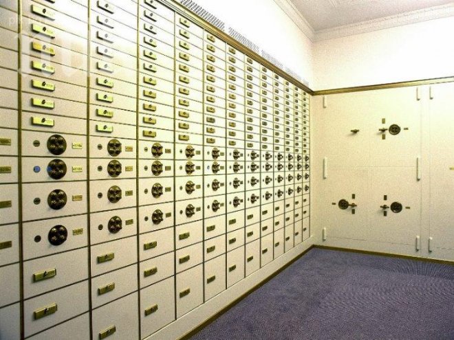 Над 5 млрд. евро залежават непотърсени в банки в Швейцария