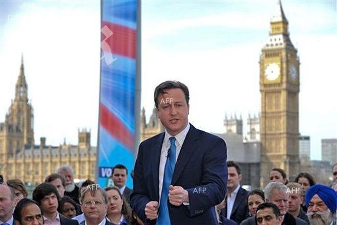 Камерън държи на нови мерки за емигрантите, въпреки че не се наблюдава ръст на българи на Острова