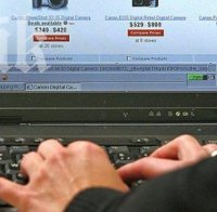 Комедийна писателка експериментира с противен онлайн профил, ухажорите се увеличават