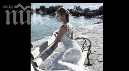 създадоха рокля сменяща цвета желанията собственичката