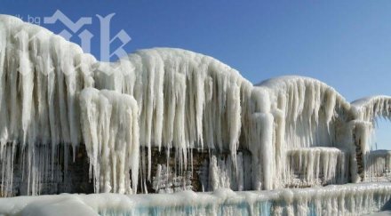 студовете сащ струват страната около млрд долара