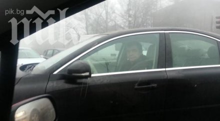 стефан софиянски кара насрещното засича шофьори носа полицията снимки