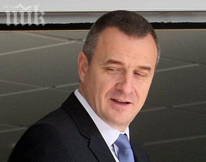 Режат президента от НСО и разузнаване с нов закон