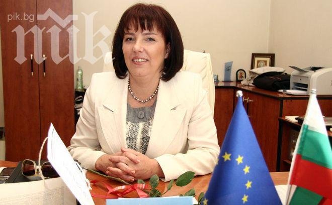 Получилата инсулт депутатка от ГЕРБ Ирена Узунова се събуди от комата