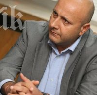 Само в ПИК! Станимир Флоров се скри на село, изпраща жена си да пазарува, за да не го гледат хората