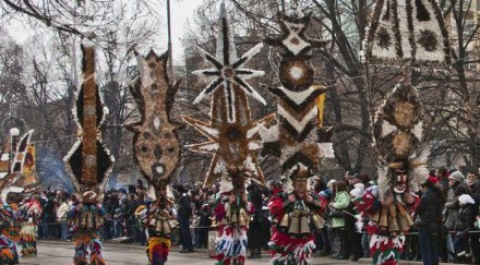 януари нощ посрещат нова година пернишко