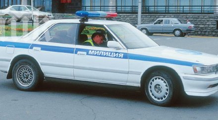 автобус заби жилищна сграда москва четирима ранени