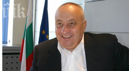 георги гергов притеснен учуден решението първанов реабилитира абв