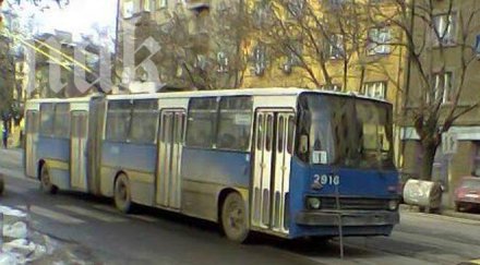 градският транспорт софия закъснява минути