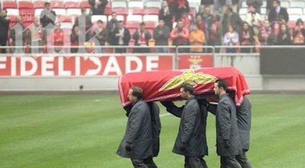 бенфика трогателен жест вдовицата еузебио