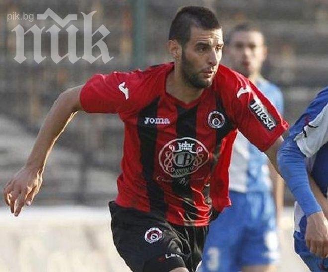 Полузащитник на Локомотив (София) с тежка контузия