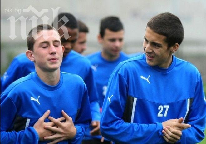 Левски привлича 10 юноши от школата в първия си състав