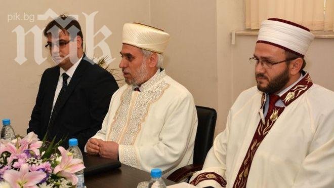 Главният мюфтия: Не мечтаем за Османска империя