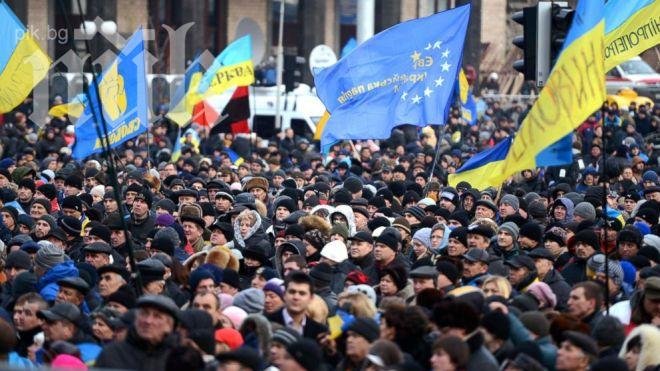 50 000 украинци се събраха отново на протест срещу властта