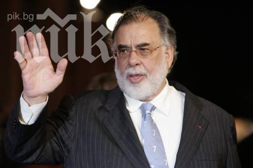 Франсис Форд Копола изпратил бутилка вино от Диамантената си колекция на Русенския музей