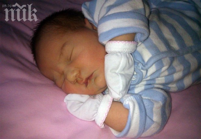Първо бебе изплака в ПИК