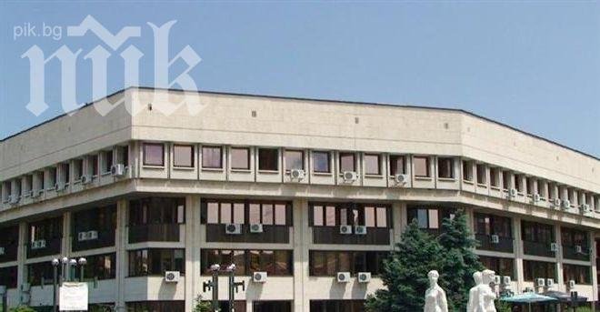 Общински съветници със заплата до 1600 лв. на месец