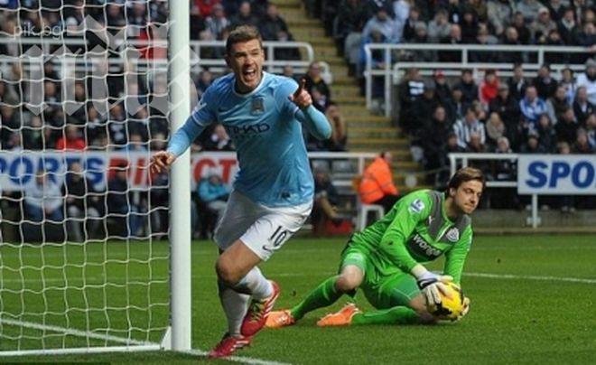 Манчестър Сити пречупи Нюкасъл на Сейнт Джеймсис Парк и оглави Висшата лига