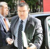 Само в ПИК! Цацаров възмутен от арогантното поведение на Петното! Предприел спешни действия! (снимки  от ареста)