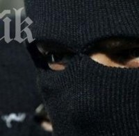 Кървав среднощен екшън в Петрич! Маскирани измъчват семейството на бизнесмен 3 часа! Крадат 20 хил. лв.!