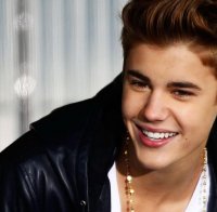 Джъстин Бийбър обвинен във вандализъм - хвърлял яйца по къщата на съсед