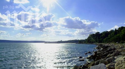 облачността разкъсва максимални температури градуса