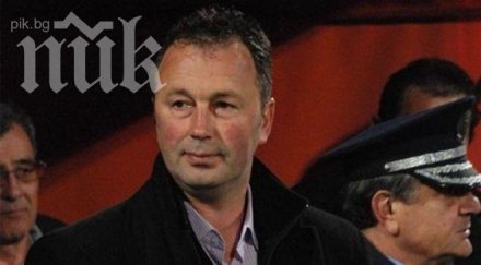 ангел червенков отново води украинския севастопол