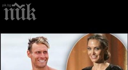 шок анджелина джоли залитна мускулест младок снимка