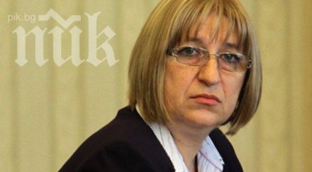 цецка цачева лапсусите станишев издават силно притеснен