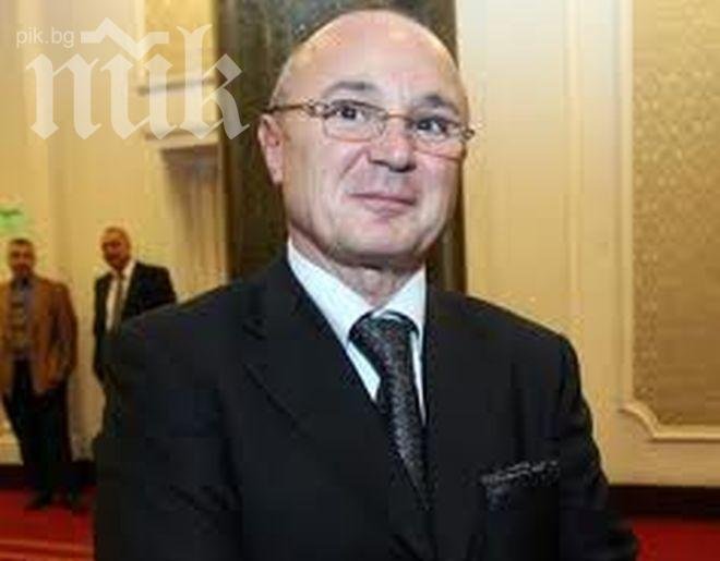 Орешарски предлага на Плевнелиев да награди гербер със Стара планина