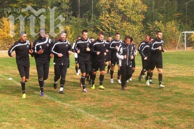 Карагерен започна тренировки с Локомотив (Пловдив)