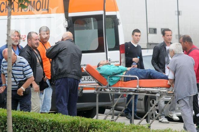 Мъж се хвърли под автобус в Пловдив, оцеля като по чудо