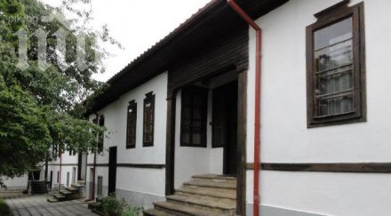 скандалният монах василий избирал монахини сексапил