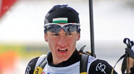 анев девети спринта двама поделиха победата