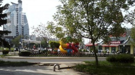 екшън макдоналдс бургас бесен ауди заплаши пистолет млад шофьор