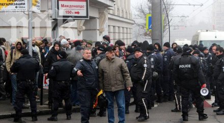 000 души протестират пенсионната реформа ереван