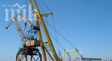 задържаха молдовски кораб пристанище бургас