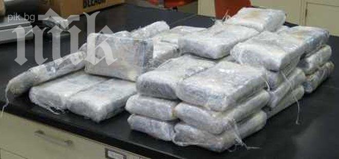 Криминалисти разбиха депо за наркотици във Варна