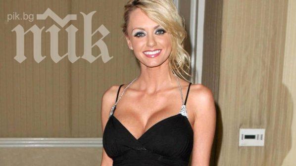 Почина бивше зайче на Плейбой
