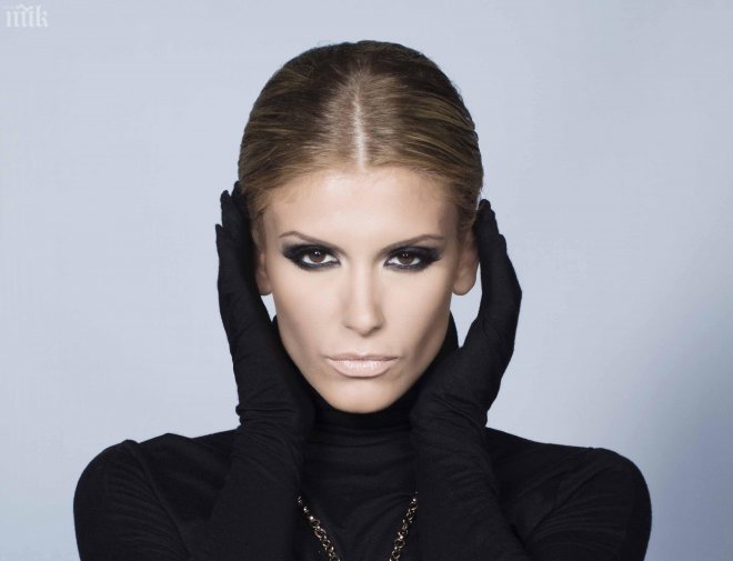 Анелия злобее: Емилия е партньорка на Коко, а не съпруга