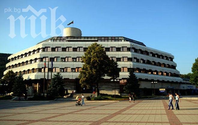 Председателят на Общинския съвет в Дупница подаде оставка