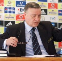 Шефът на румънския футбол разследва трансфери в 