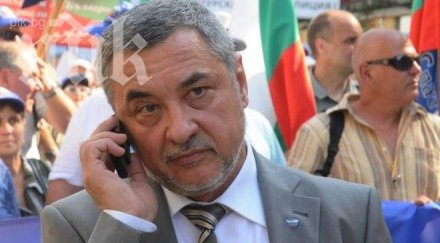 симеонов децата депутат атака зависят финансово волен русите черните златки около сидеров невъзпитани