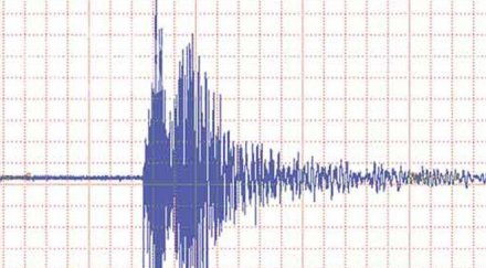 три земетресения удариха албания