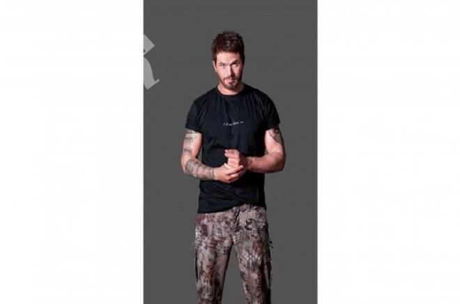 Келън Лъц помага на деца със специални нужди у нас