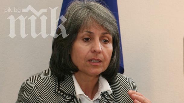 Маргарита Попова: Народът няма полза от СРС-скандали