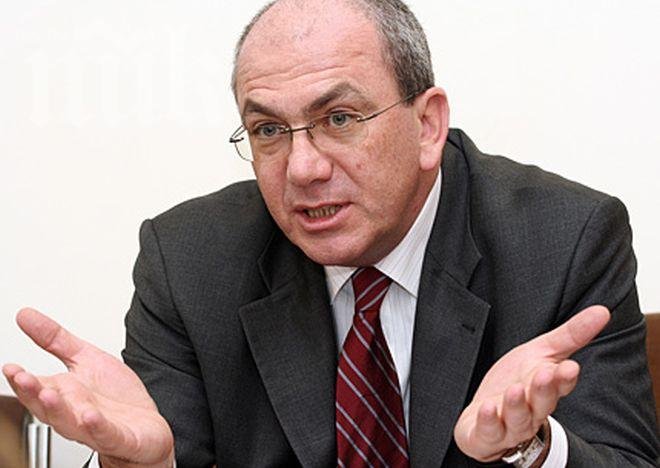 Николай Камов: Ще гласувам за Калфин, одобрявам АБВ