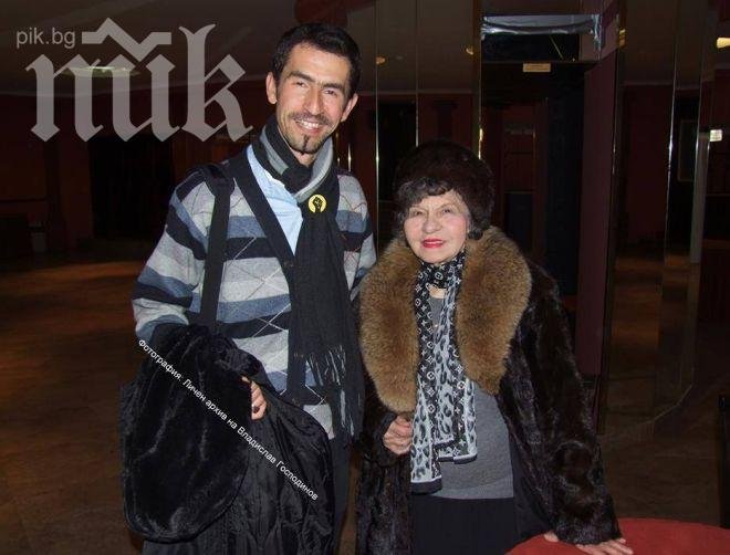 Стоянка Мутафова се снима с ранобуден студент