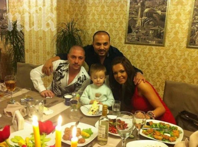 Галена показа щастливото си семейство. Вижте ги!