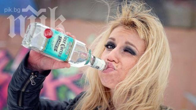 Сервитьорка зарадва 2 ученички с 12 текили в 9 часа сутринта